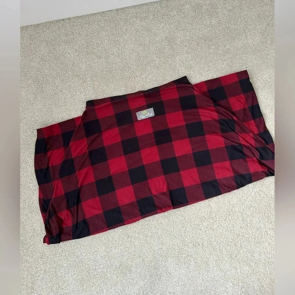 Itsy Ritzy Mom Boss® 4-In-1 Multi-Use  Nursing Cover And Scarf plaid - Picture 2 of 3